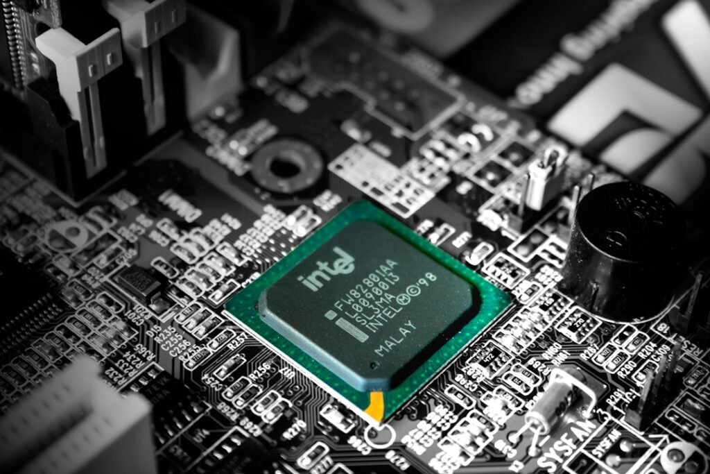 Which Processor Is Best For Laptop Ryzen Or Intel: A Definitive Guide Which Processor Is Best For Laptop Ryzen Or Intel: A Definitive Guide